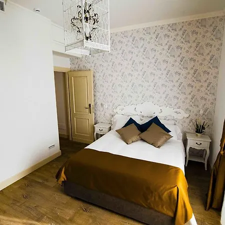 Adelina Guesthouse Roma Camera foto