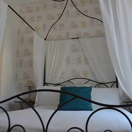 Adelina Guesthouse Roma Esterno foto