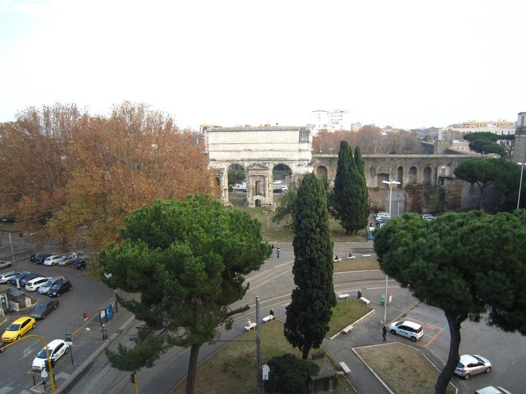 Adelina Casa de hóspedes Roma